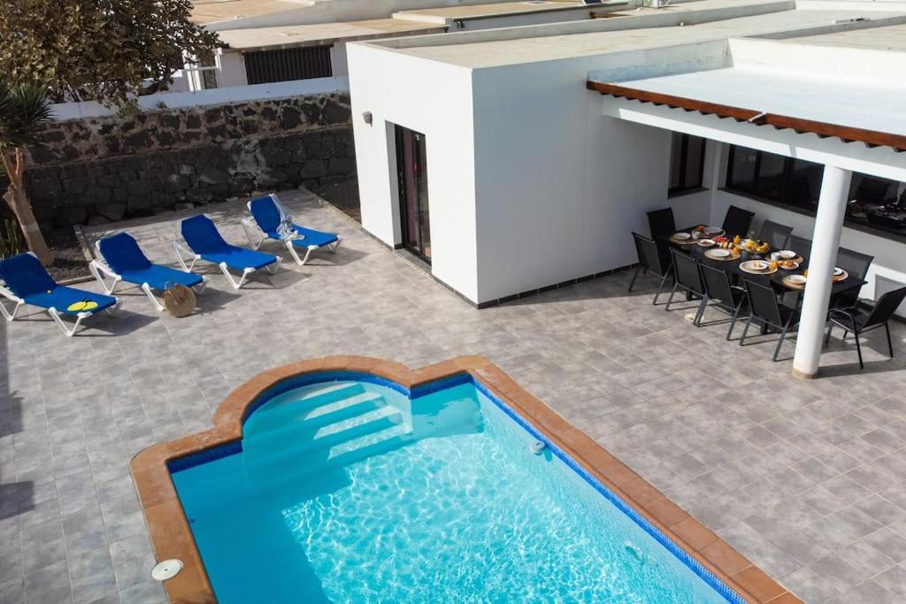 Casa Marlay Spacious, Heated Pool, Bbq & Fast Wi-Fi Only 15 Minutes Walk To Town Playa Blanca  Kültér fotó